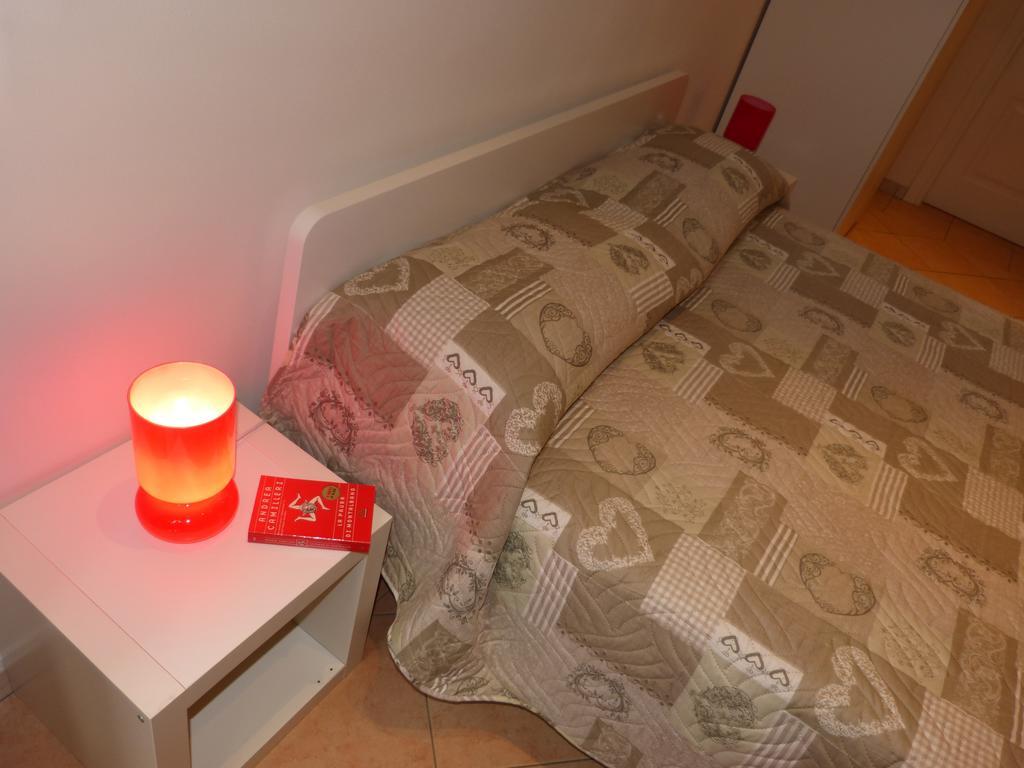 Residenza Piazza San Francesco Apartment Bologna Bilik gambar