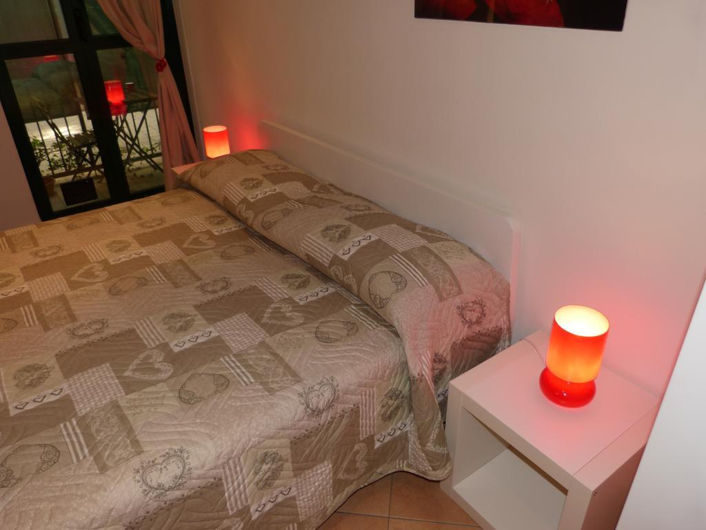 Residenza Piazza San Francesco Apartment Bologna Bilik gambar