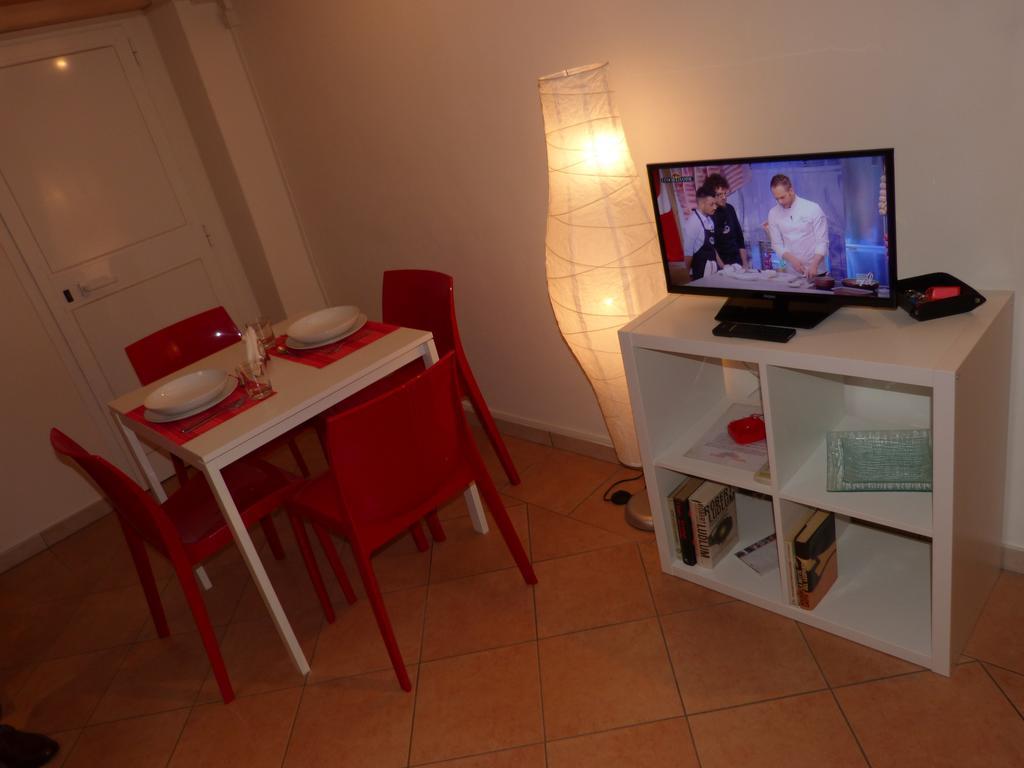 Residenza Piazza San Francesco Apartment Bologna Bilik gambar