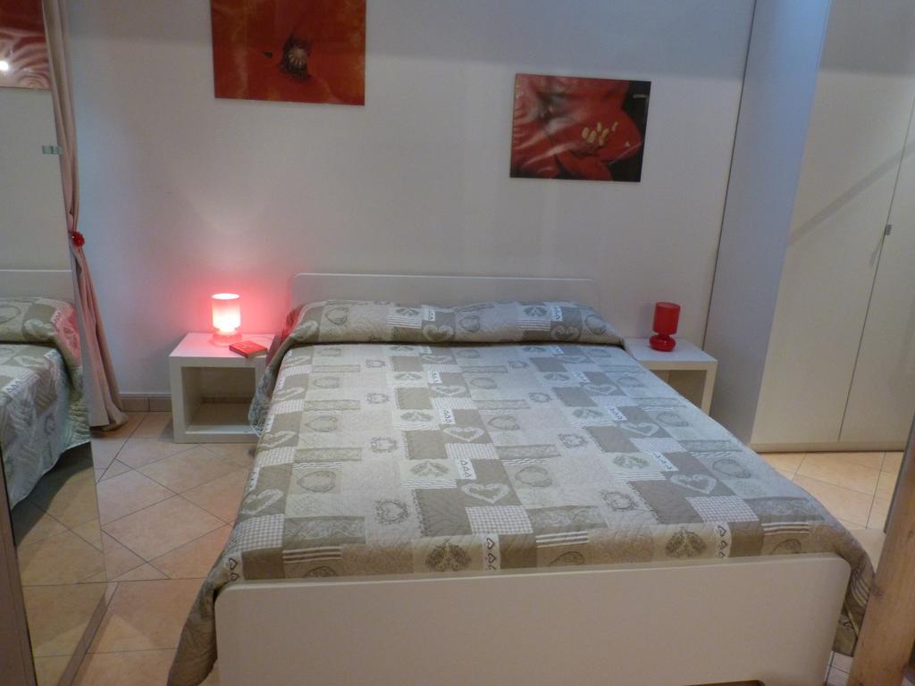 Residenza Piazza San Francesco Apartment Bologna Bilik gambar